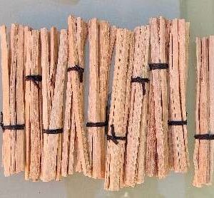 Chewing stick (Atu/ Pako Ijebu) (bunch of 4 sticks)